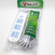 公牛606-3米插排